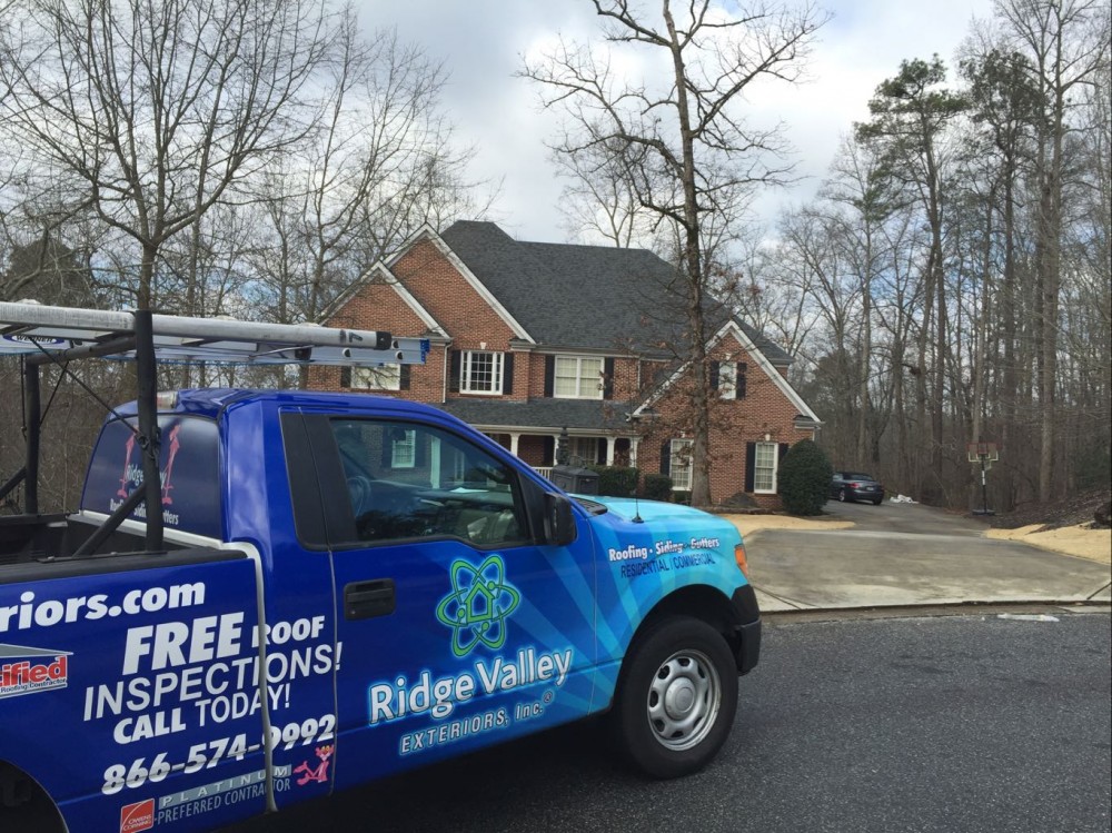 Photo By Ridge Valley Exteriors. 