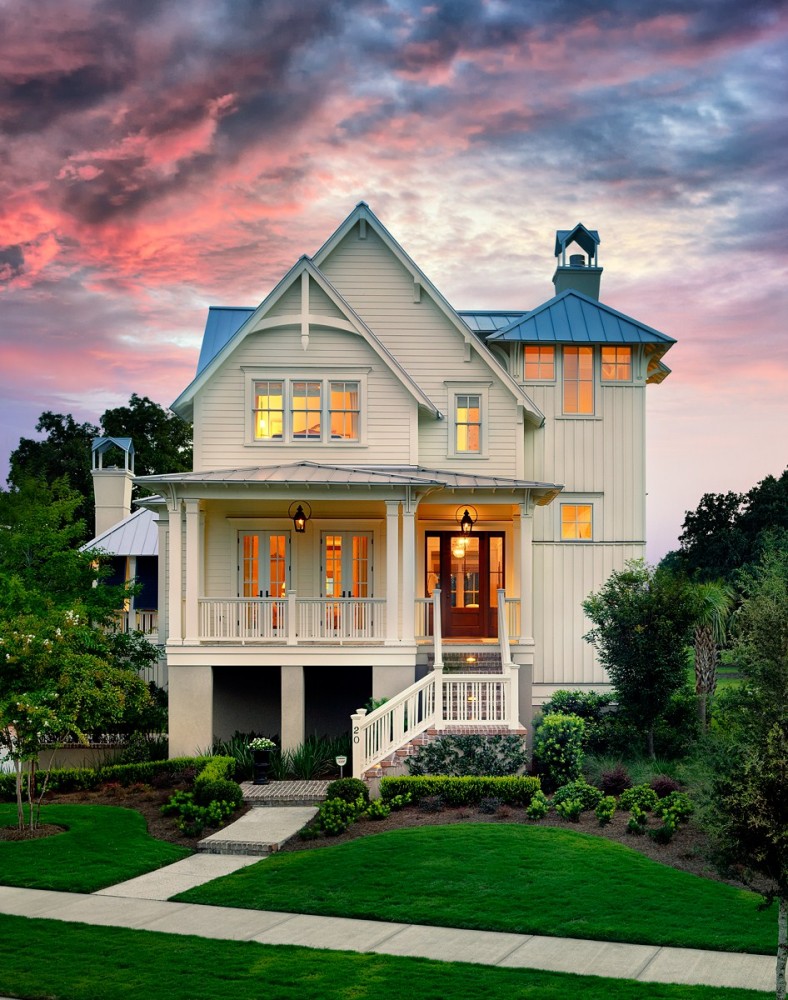 Photo By Structures Building Company. Custom Home Portfolio