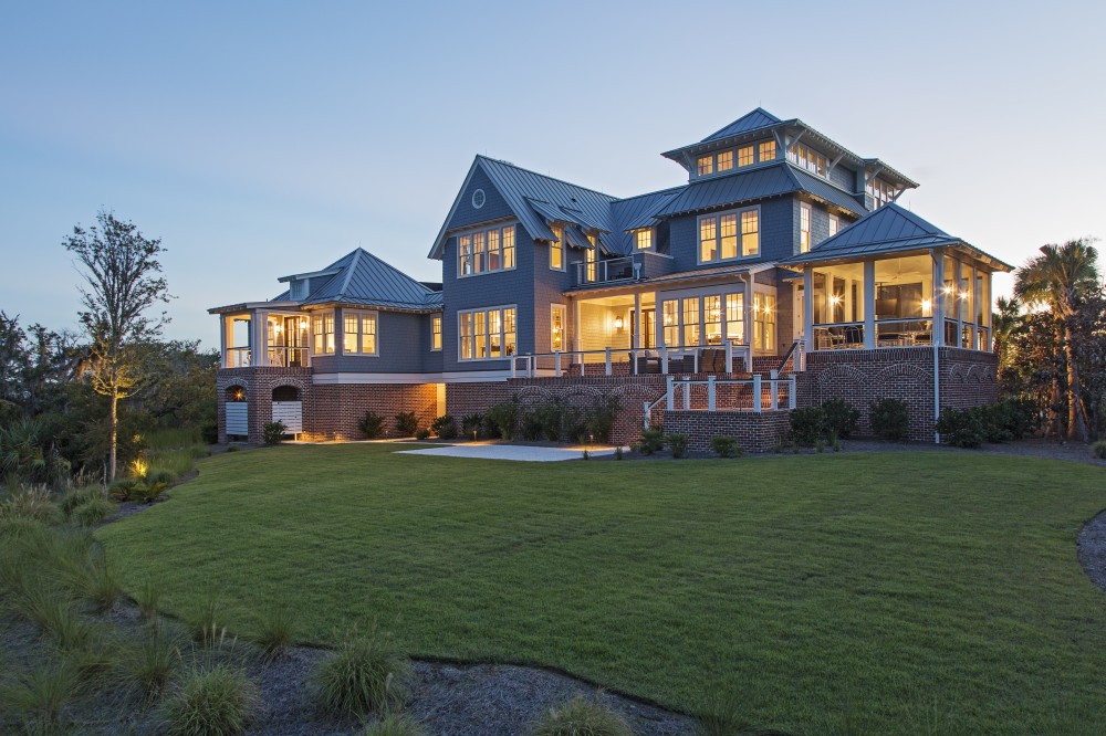 Photo By Structures Building Company. Custom Home Portfolio