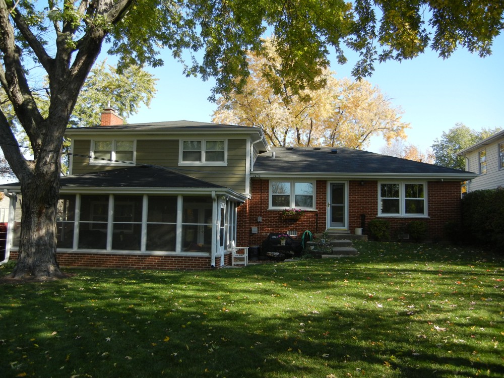 Photo By Erdmann Exterior Designs Ltd.. James Hardie Siding Project: Arlington Heights, IL