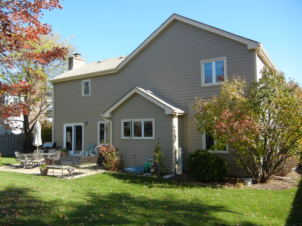 Photo By Erdmann Exterior Designs Ltd.. James Hardie Siding Project: Palatine, IL