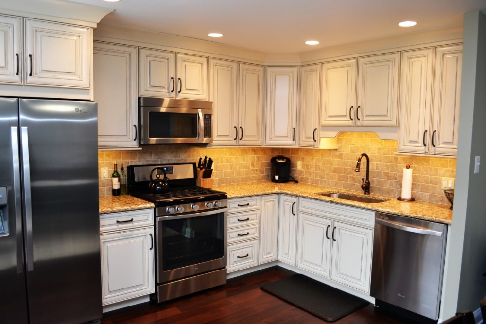 Photo By Volpe Enterprises, Inc.. Kitchens