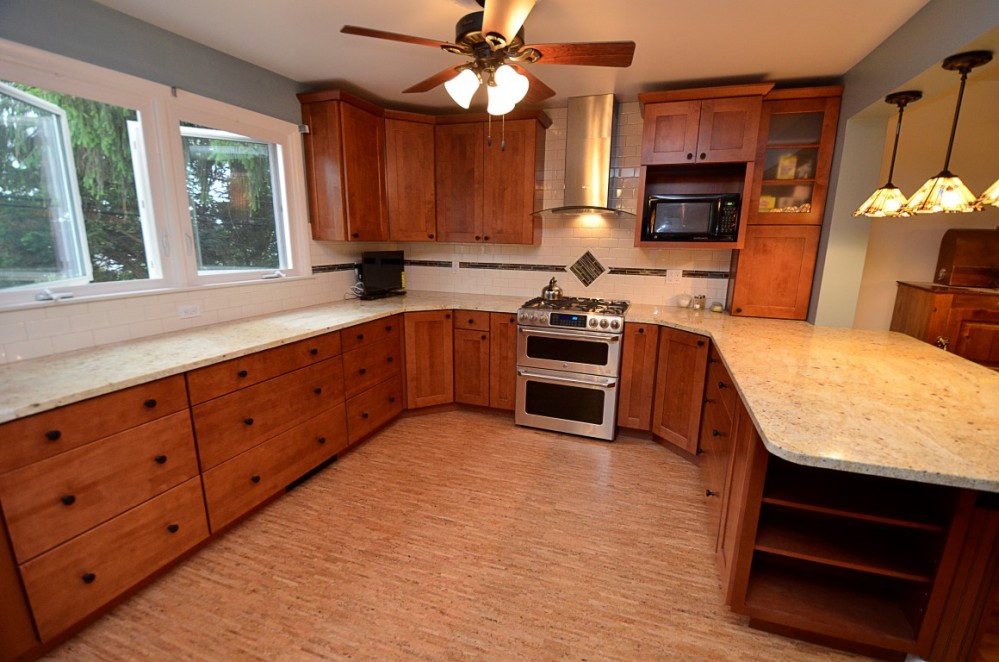 Photo By Volpe Enterprises, Inc.. Kitchens