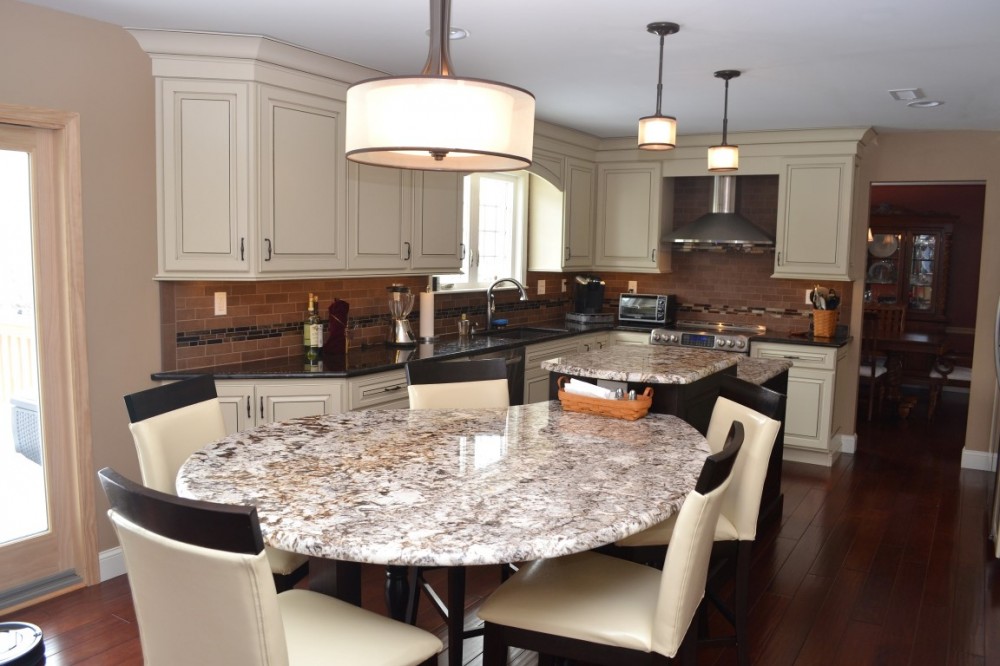 Photo By Volpe Enterprises, Inc.. Kitchens