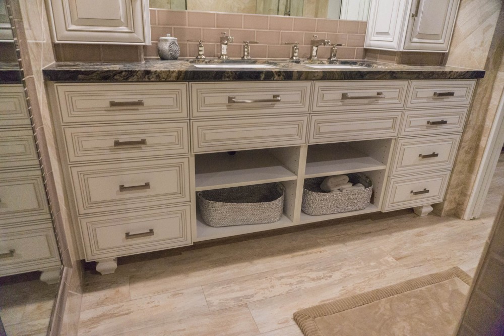 Photo By Danilo Nesovic, Designer Builder. Condo On The Beach: Full Makeover