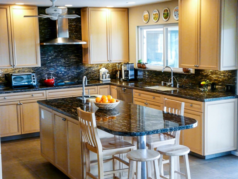 Photo By Danilo Nesovic, Designer Builder. Kitchen & Dining Room