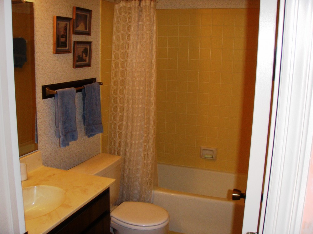 Photo By Villa Builders, Inc.. Spa Day At Home