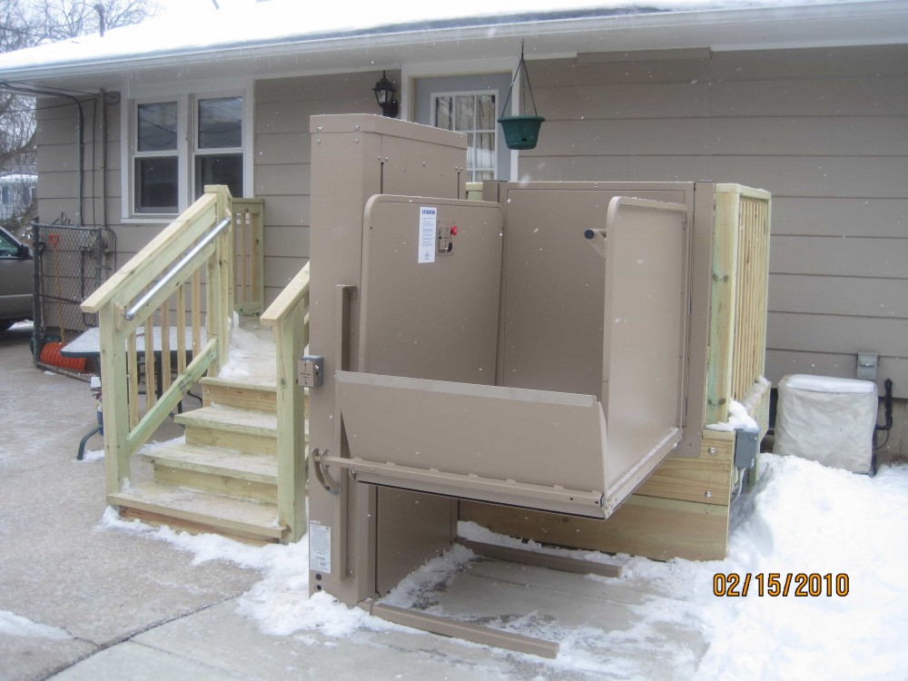 Photo By Extended Home Living Services (EHLS) & To The Top Home Elevators. Wheelchair Lifts