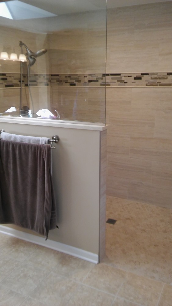 Photo By Extended Home Living Services (EHLS) & To The Top Home Elevators. Accessible Bathrooms