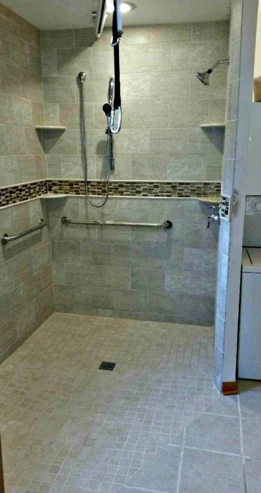 Photo By Extended Home Living Services (EHLS) & To The Top Home Elevators. Accessible Bathrooms