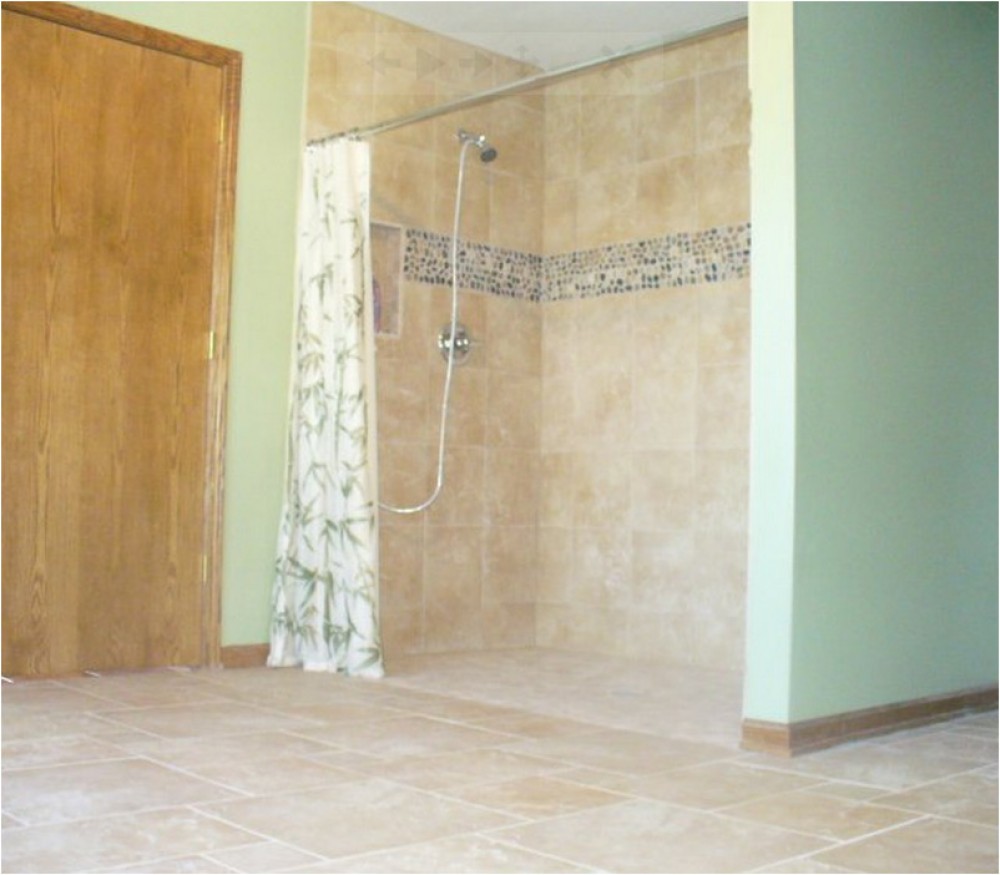 Photo By Extended Home Living Services (EHLS) & To The Top Home Elevators. Accessible Bathrooms