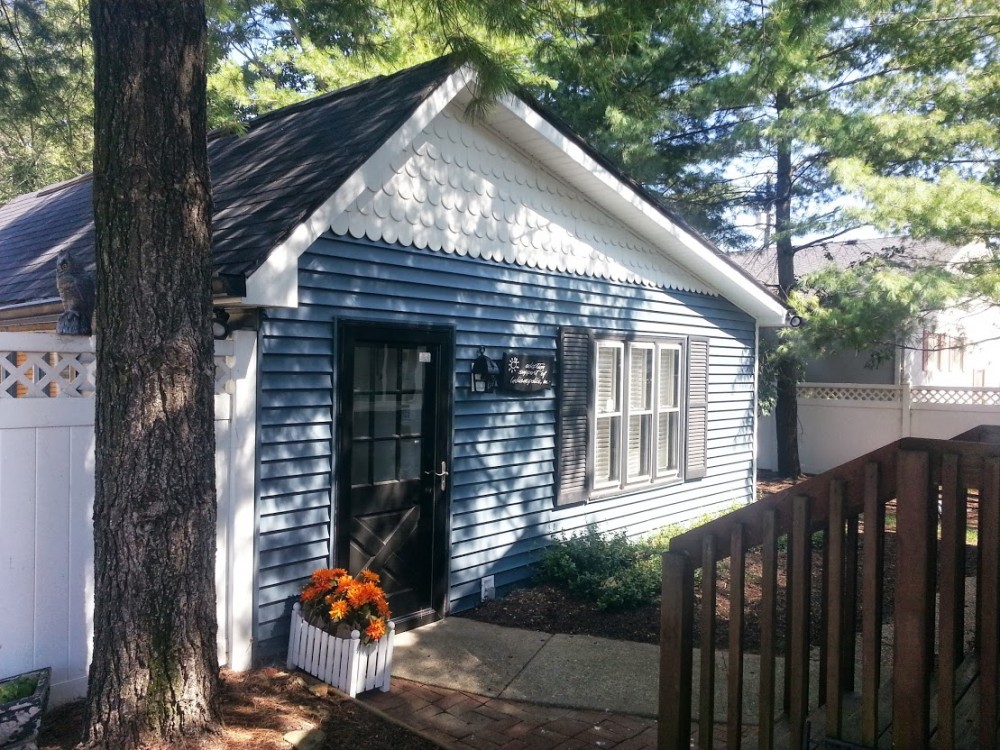 Photo By Heldman Exteriors, Inc.. 