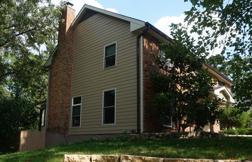 Photo By STL Siding Pros. James Hardie Khaki Brown Siding 