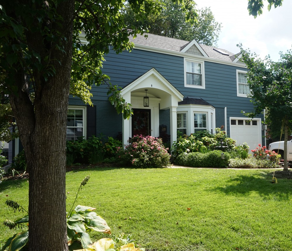 Photo By STL Siding Pros. James Hardie Lap Siding In Evening Blue