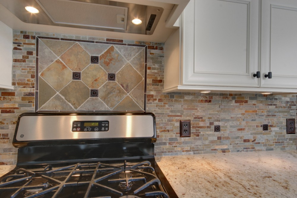 Photo By DBK GGR. Classic White Kitchen