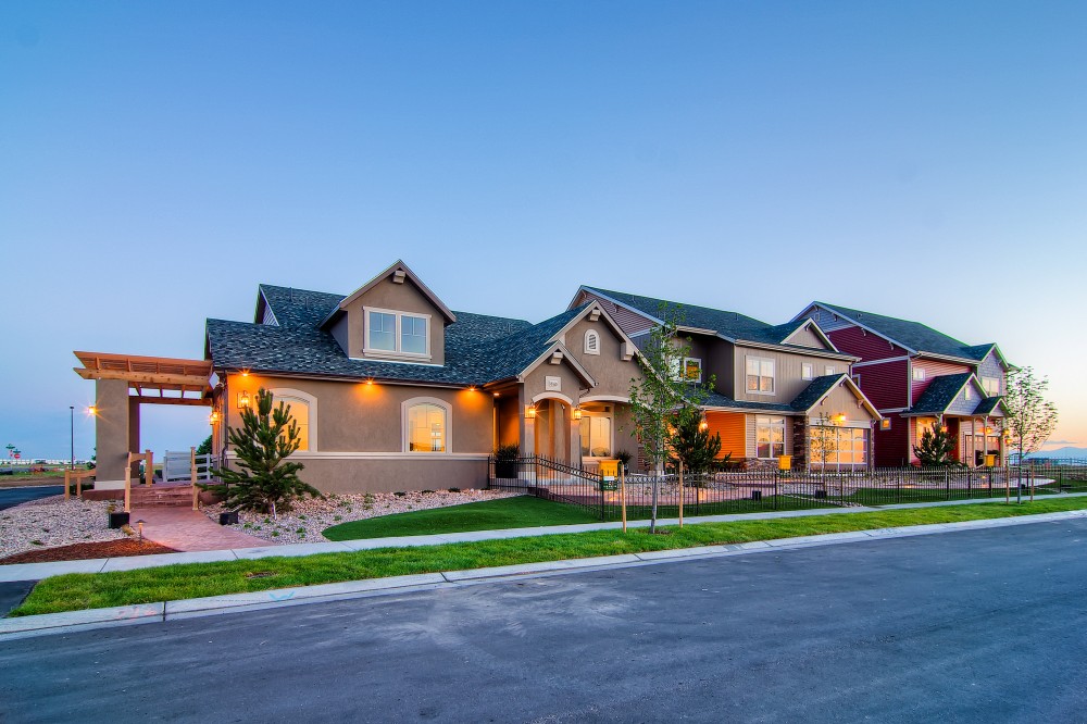 Photo By Oakwood Homes. Colorado Collection