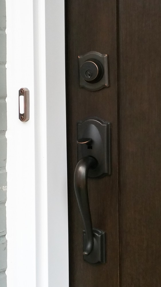 Photo By Crystal Exteriors LLC. 