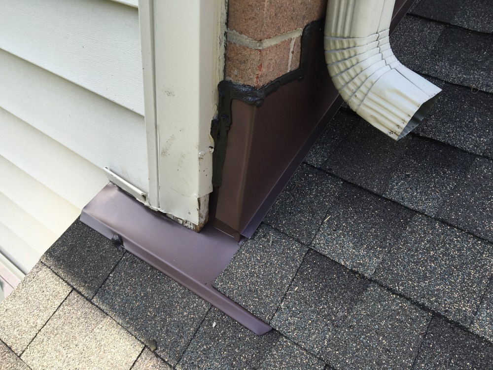 Photo By Shiner Exteriors. 