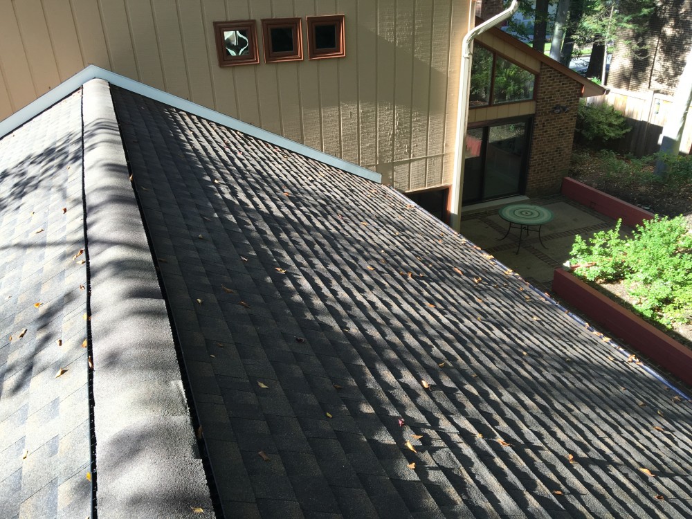 Photo By Shiner Exteriors. 