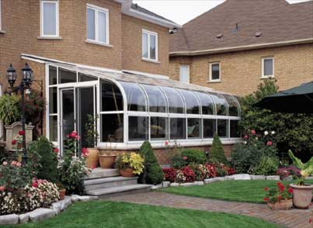 Photo By Bee Window, Inc.. Sunrooms