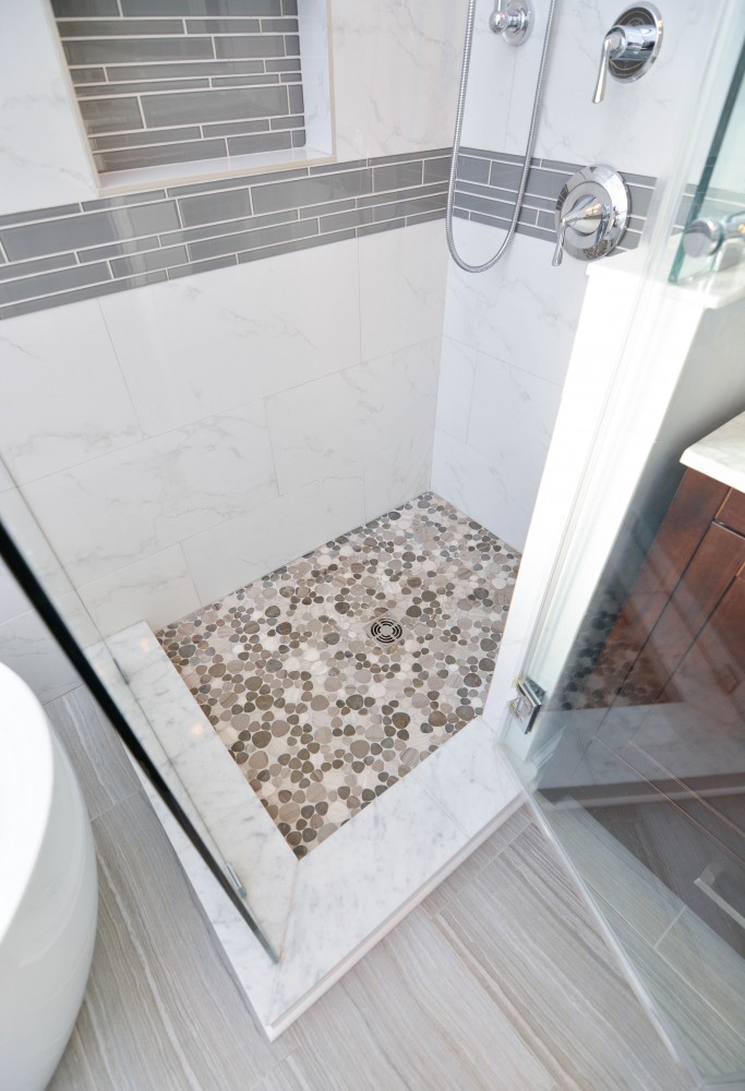 Photo By Miller Remodeling Design/Build. 