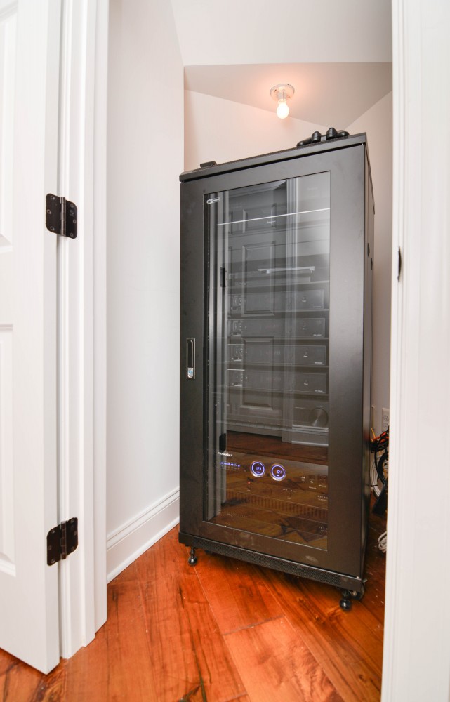 Photo By Miller Remodeling Design/Build. 