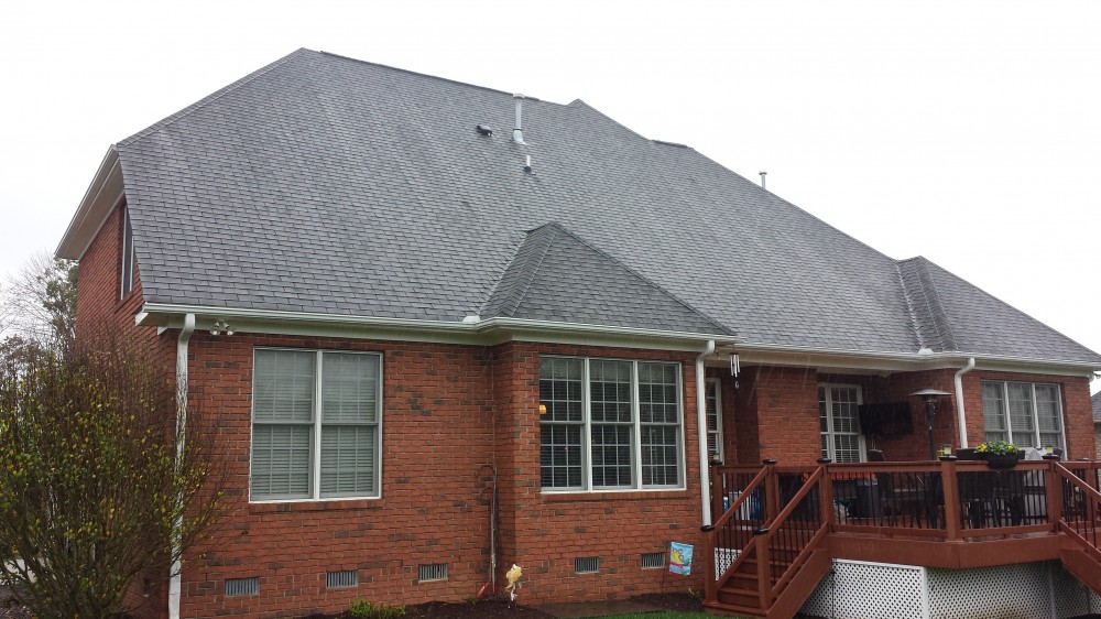 Photo By Skywalker Roofing. 