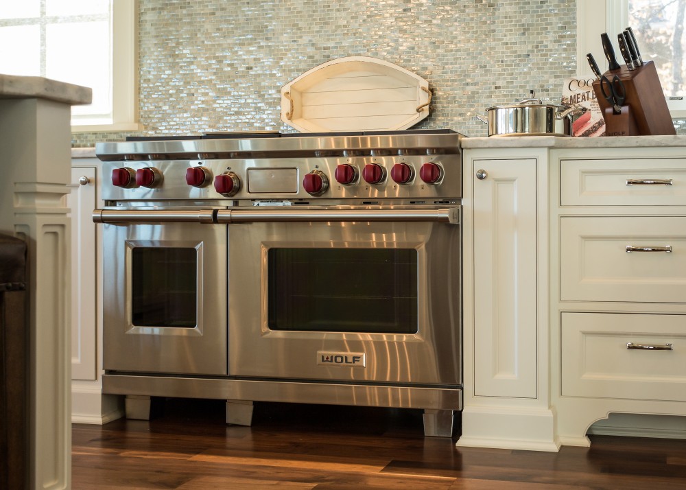 Photo By Geneva Cabinet Company. 