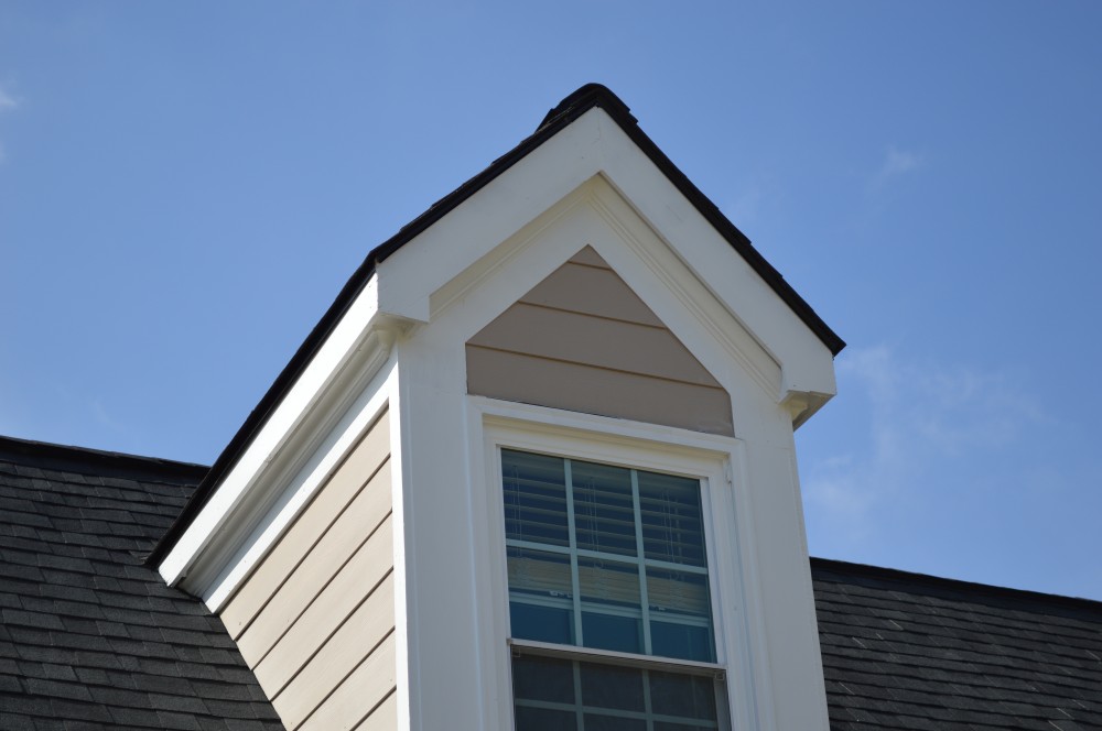 Photo By WaterTite Exteriors. 