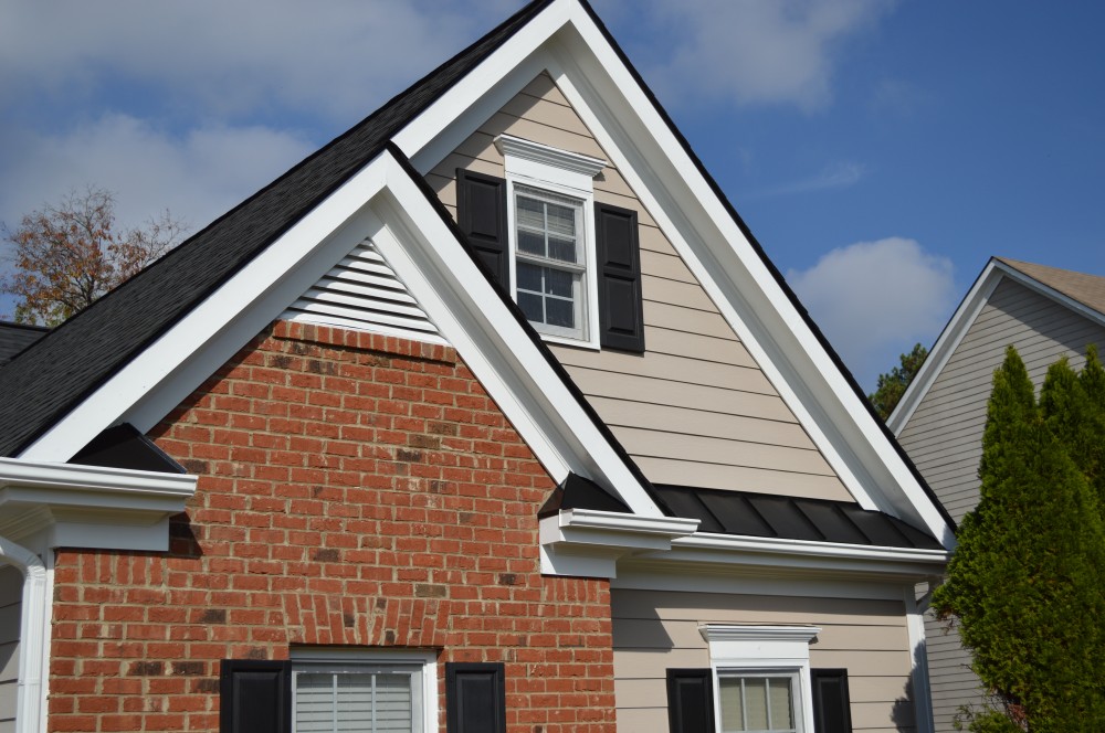 Photo By WaterTite Exteriors. 