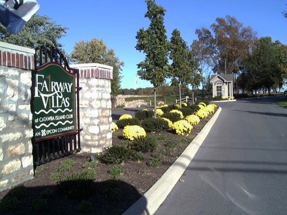 Photo By Fairway Villas At Catawba. Fairway Villas Community