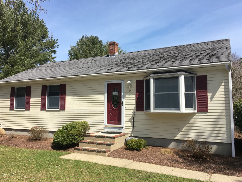 Photo By Beantown Home Improvements. Owens Corning Roof In Onyx Black