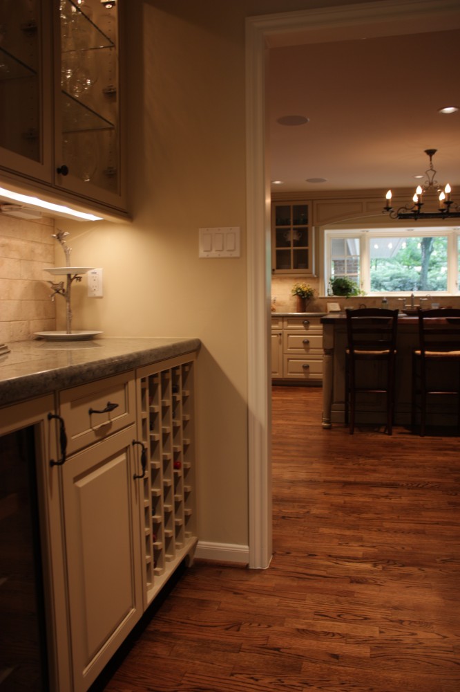 Photo By Charanza Contracting Inc.. Bunker Hill Kitchen