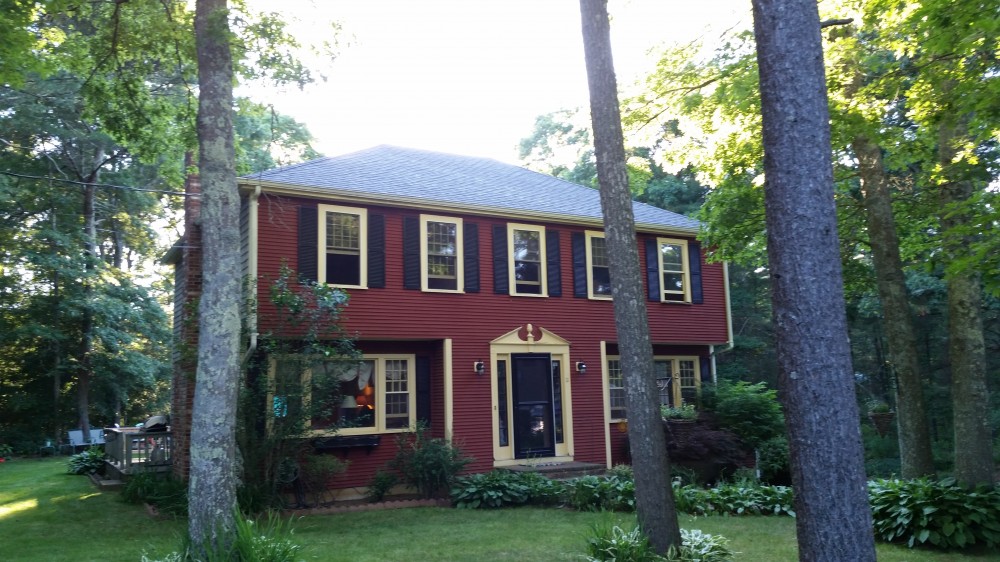 Photo By Beantown Home Improvements. Owens Corning Roof In Onyx Black