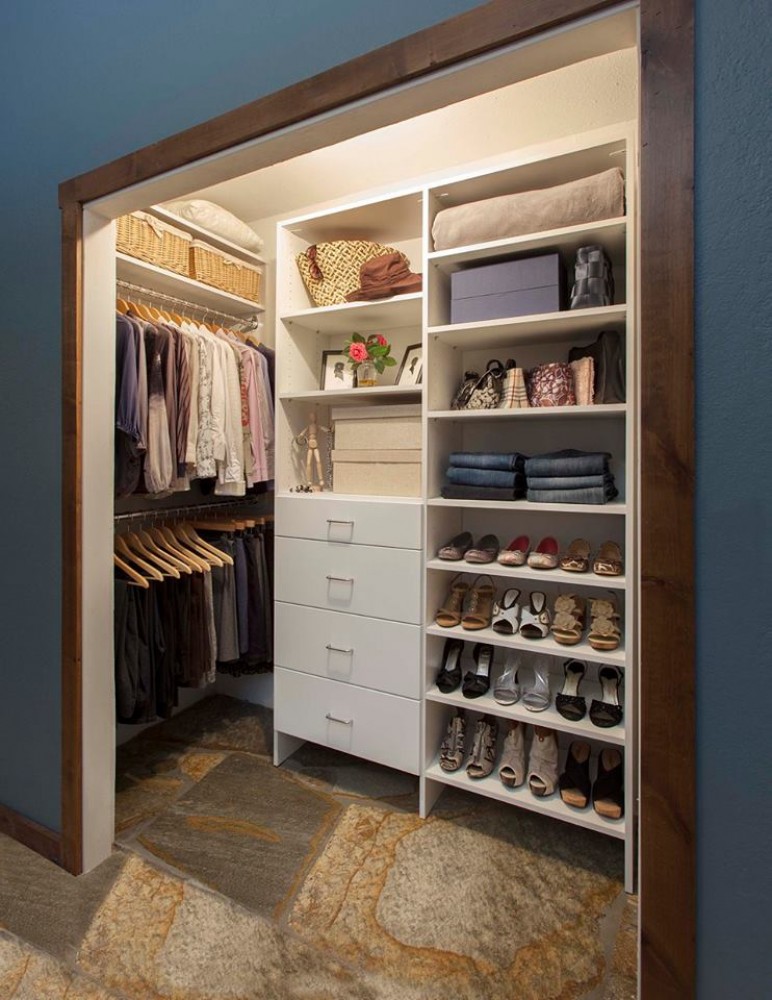 Photo By Top-Notch Closets. 