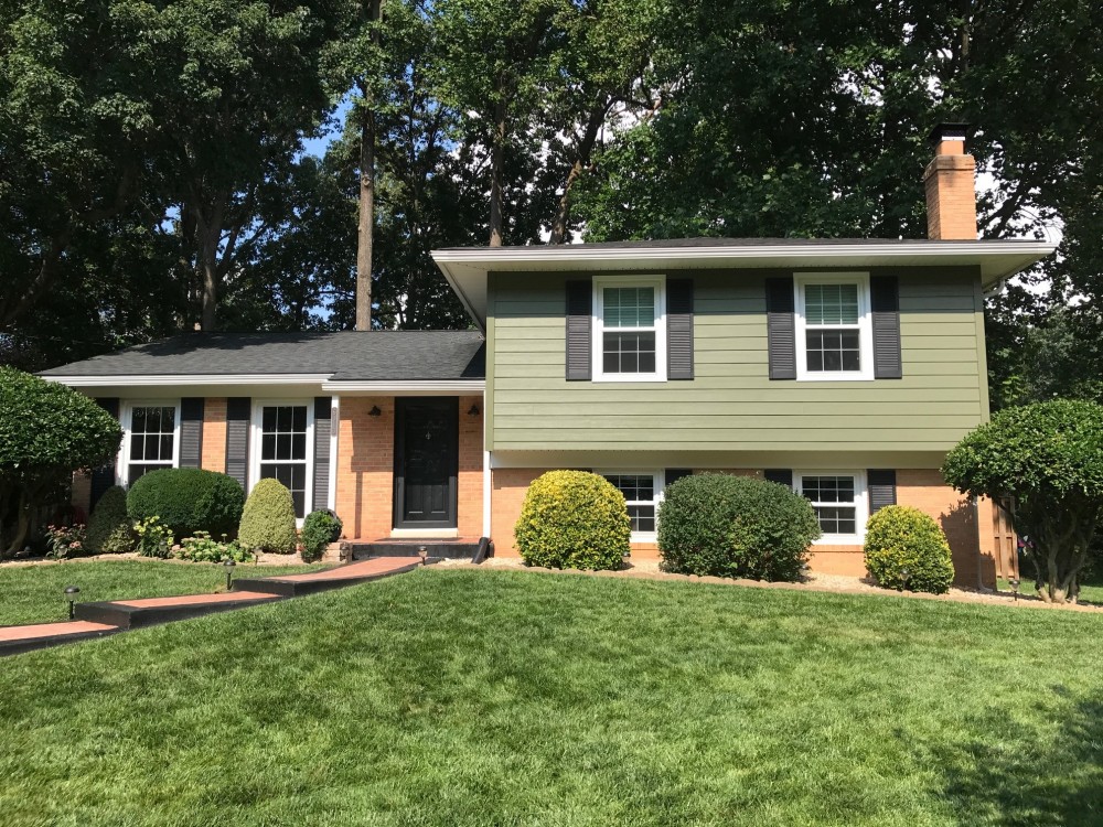Photo By Sunshine Contracting. Siding & Trim