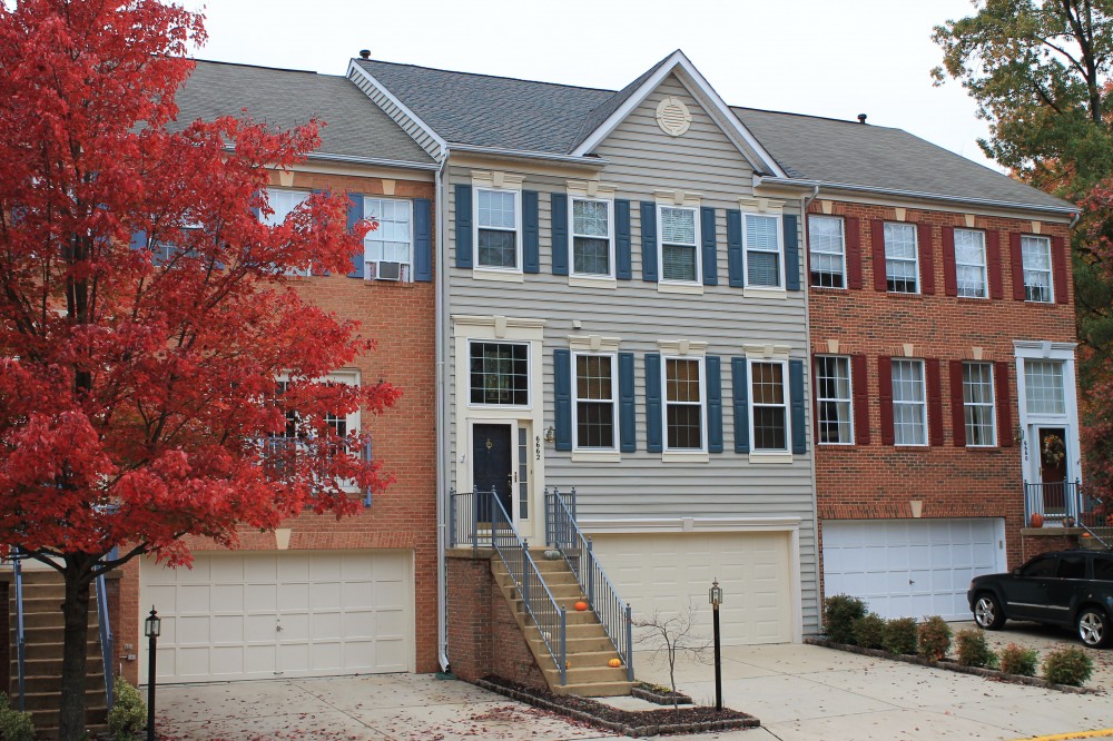 Photo By Sunshine Contracting. Roofing