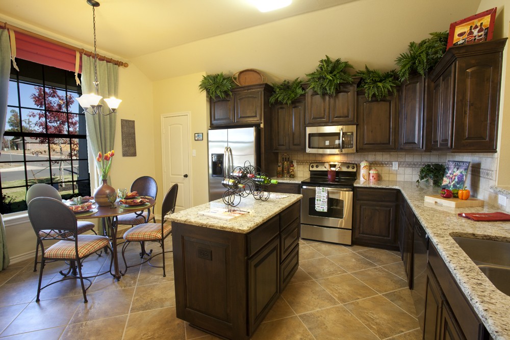 Photo By Conaway Homes. Conaway Homes Photos