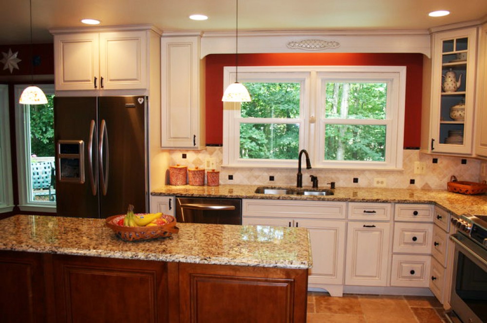 Photo By Lensis Builders Inc. Kitchens 02