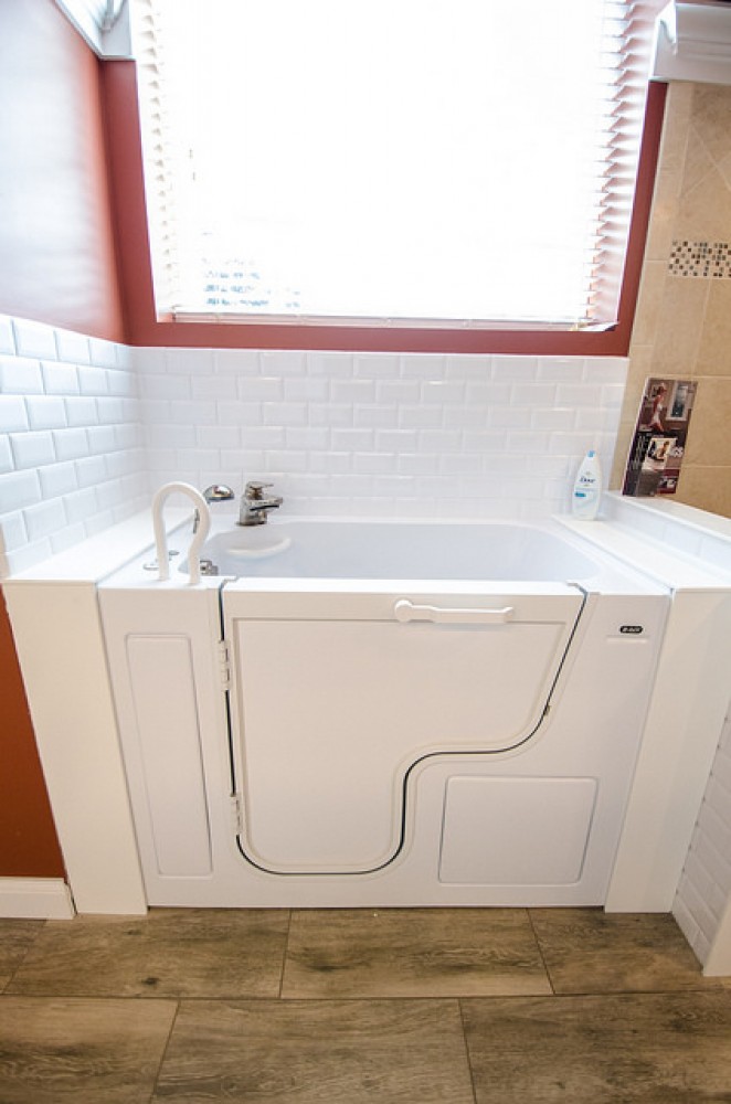 Photo By Re-Bath Of The Triad/Triangle. Showroom Display