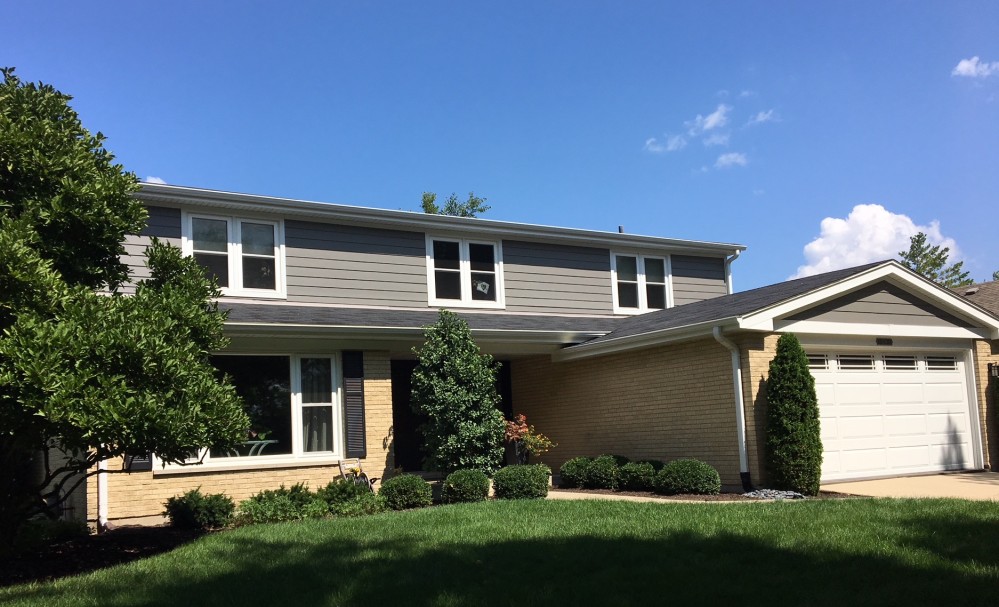 Photo By Chicagoland Builders. Hardie Siding