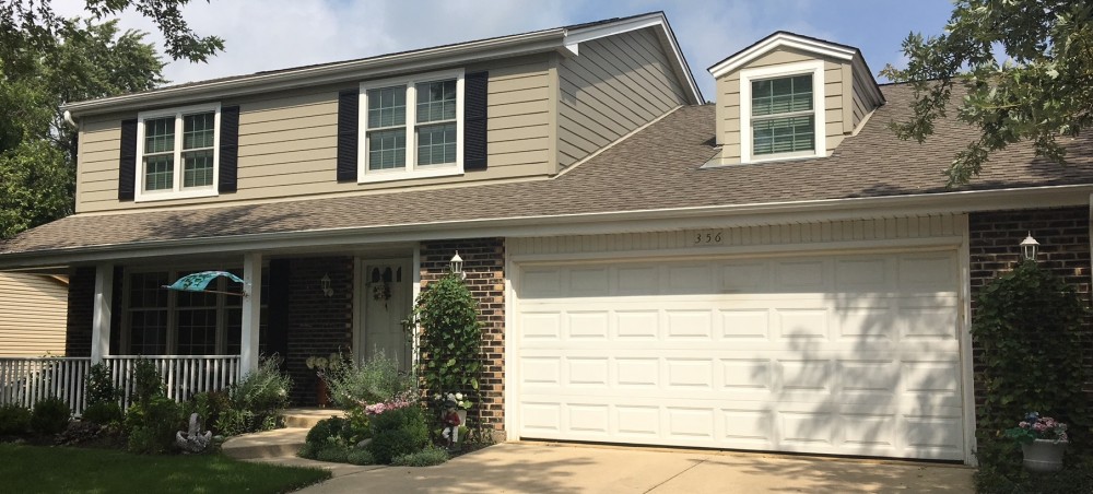 Photo By Chicagoland Builders. James Hardie Siding