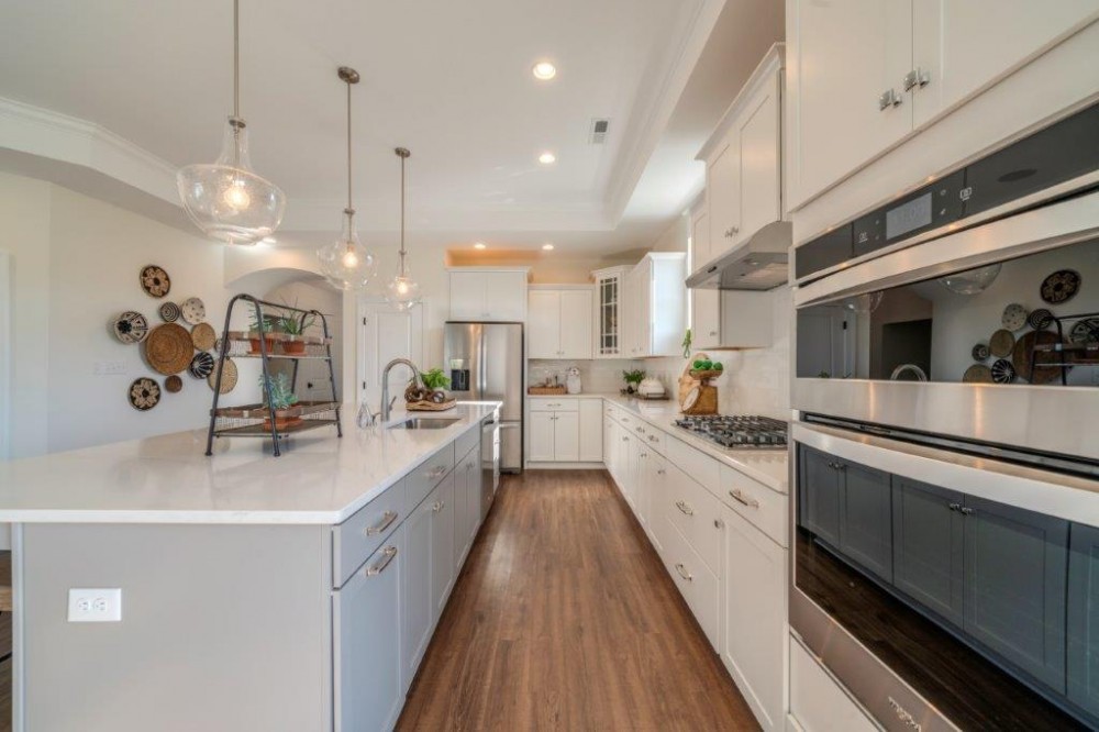 Photo By Scarmazzi Homes. Scarmazzi Homes