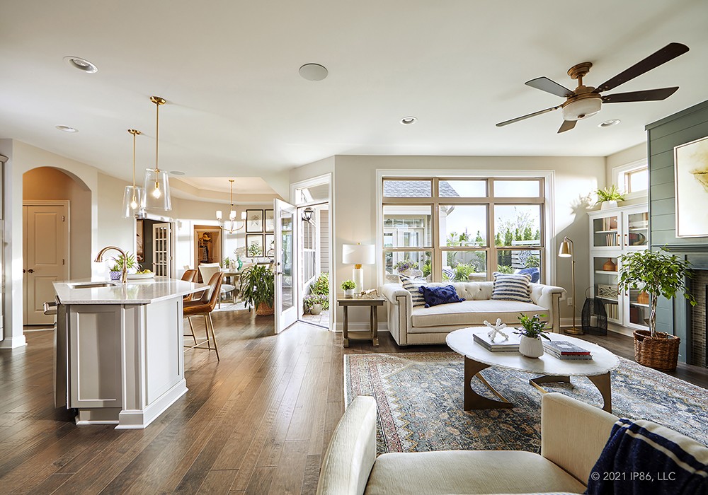 Photo By Scarmazzi Homes. Scarmazzi Homes