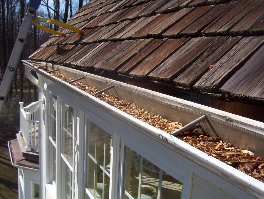 Photo By Gutterman Services Inc.. Residental Gutter Cleaning