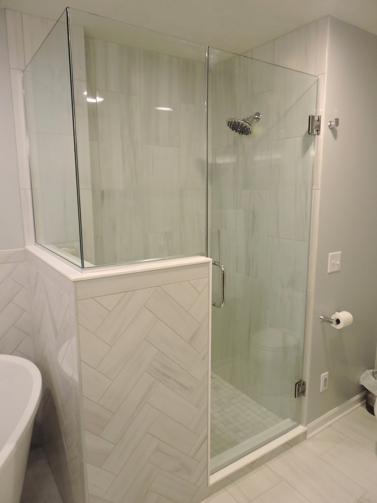 Photo By Willet Construction, Inc.. Bathrooms