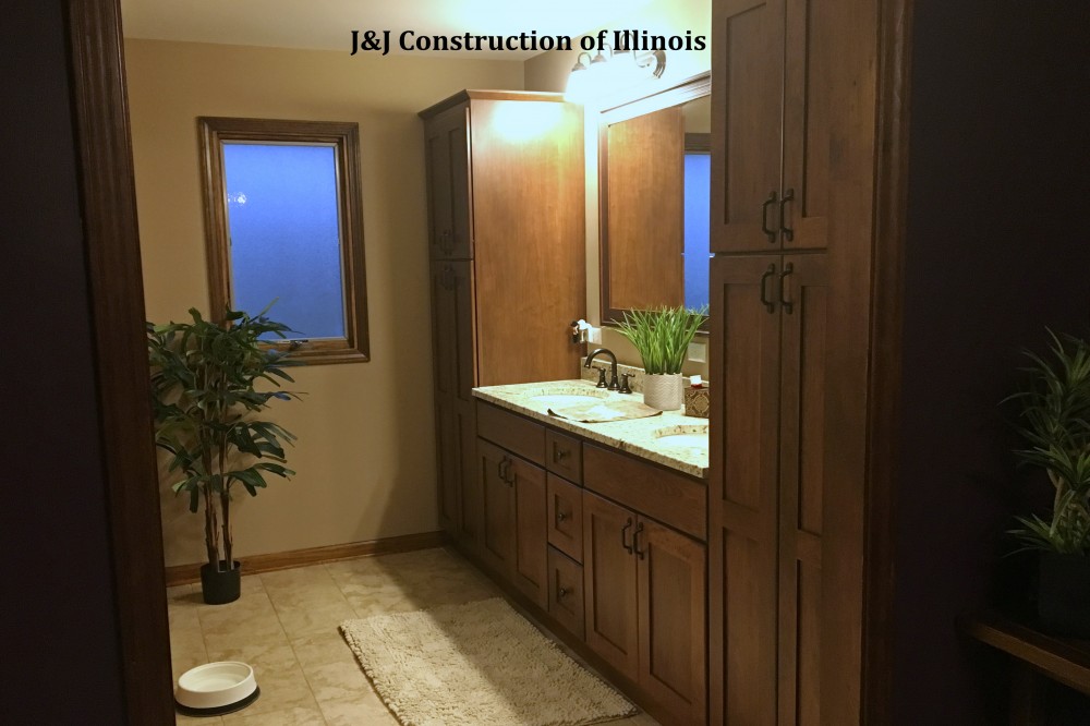 Photo By J&J Construction. 