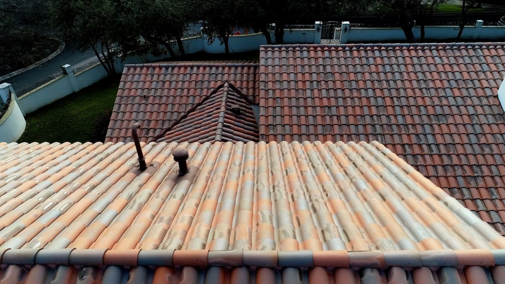 Photo By Heritage Roofing & Construction Company. Tile Roof