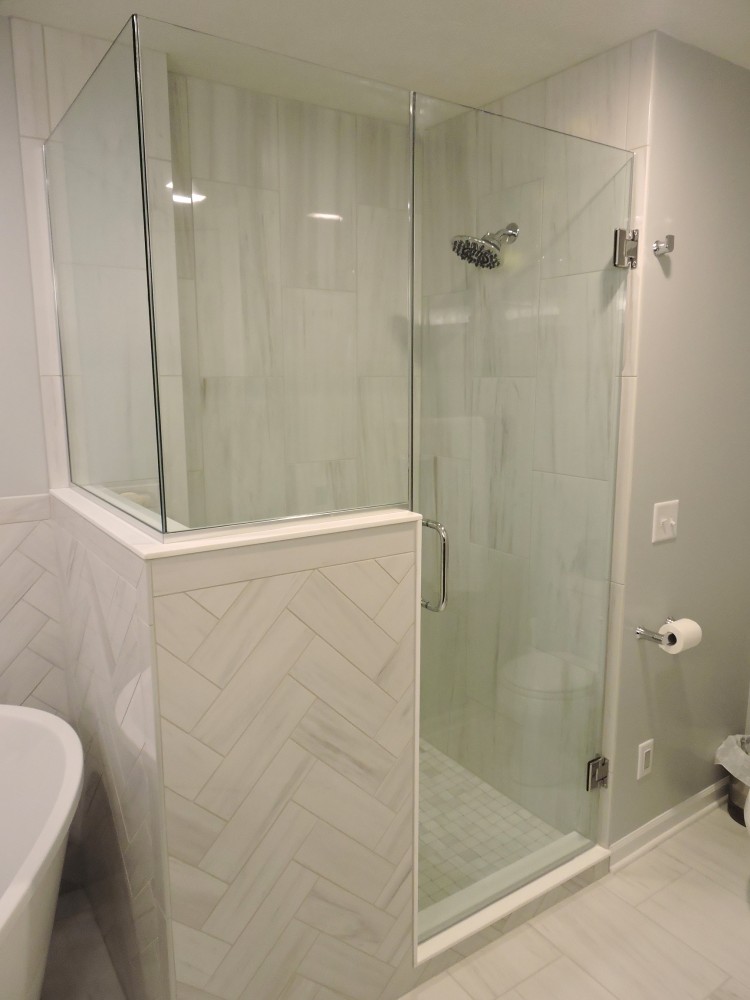 Photo By Willet Construction, Inc.. Master Bath