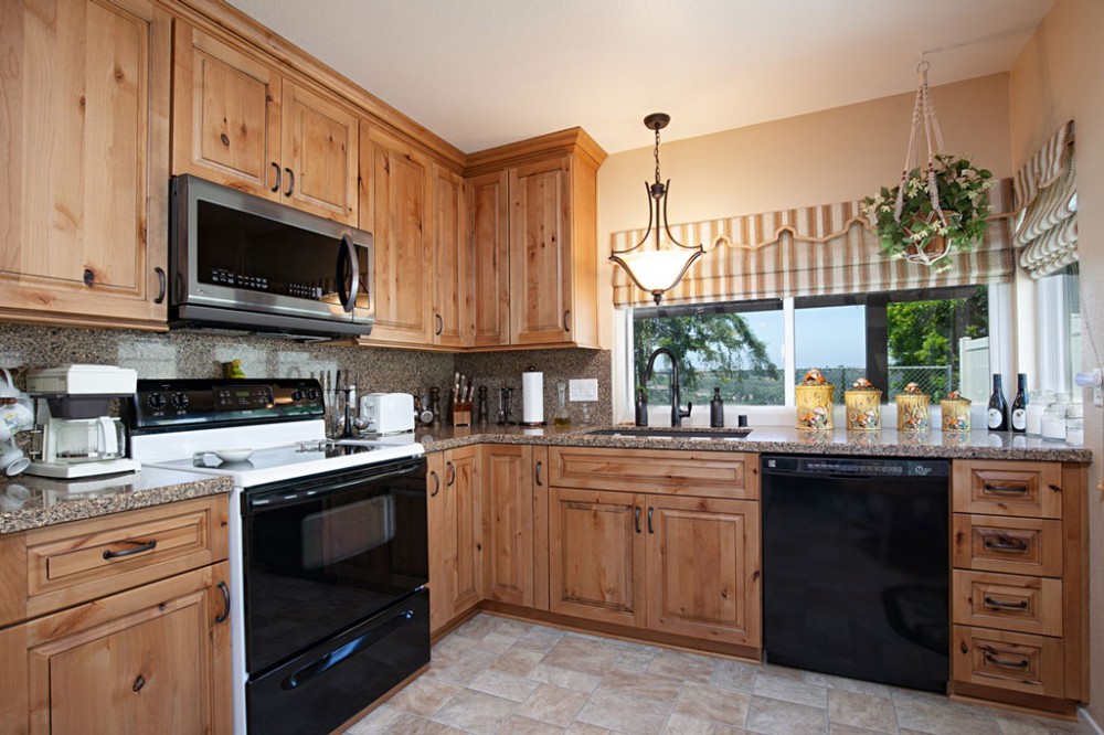 Photo By Classic Home Improvements. 